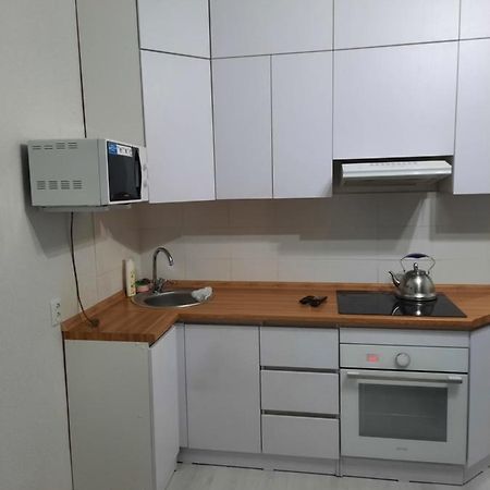 Кошкарбаева 45 Б Apartment Nur-Sultan  Exterior photo